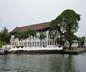 brunton boatyard